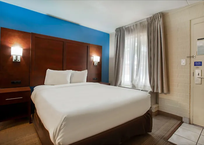 Hotel 6 Az